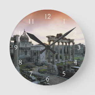 Römisches Forum bei Morgengrauen Runde Wanduhr
