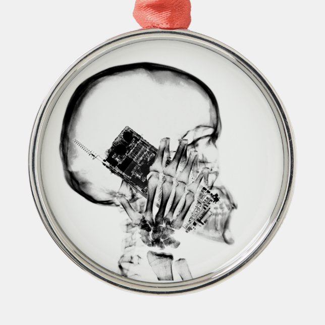 RÖNTGENSTRAHL-SKELETT AM TELEFON - B&W ORNAMENT AUS METALL (Vorne)