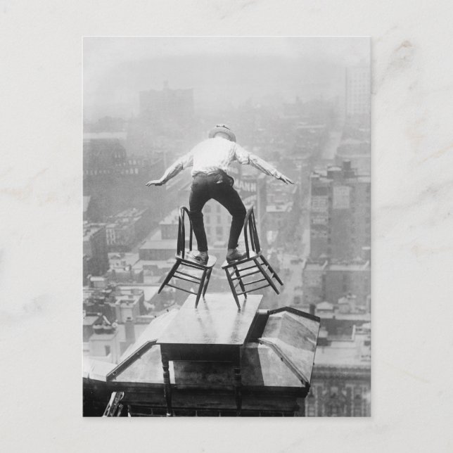 Rooftop Balancing Act, 1910 Postkarte (Vorderseite)