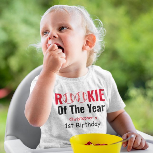 Rookie Baseball 1. Geburtstag Baby T-shirt (Von Creator hochgeladen)