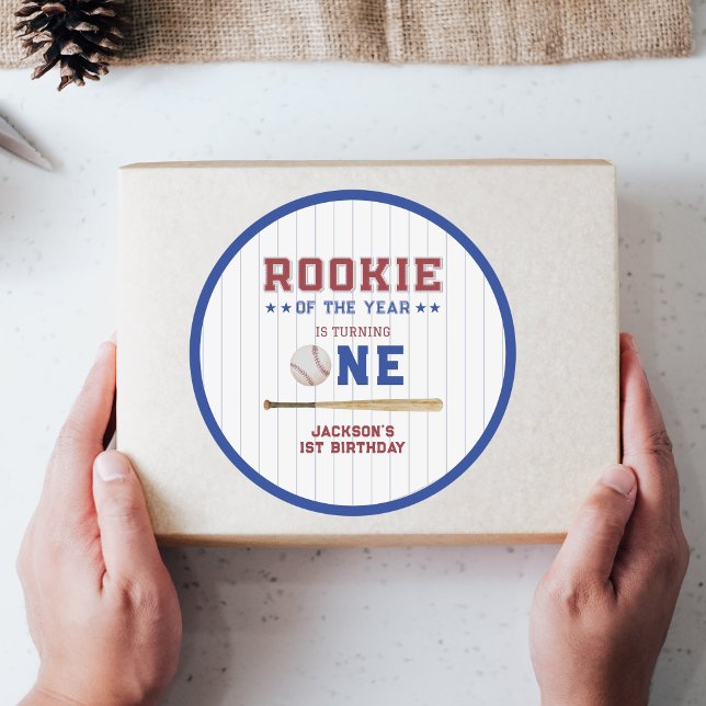 Rookie des Jahres 1. Geburtstag Baseball Runder Aufkleber (Rookie of the year baseball 1st birthday sticker)