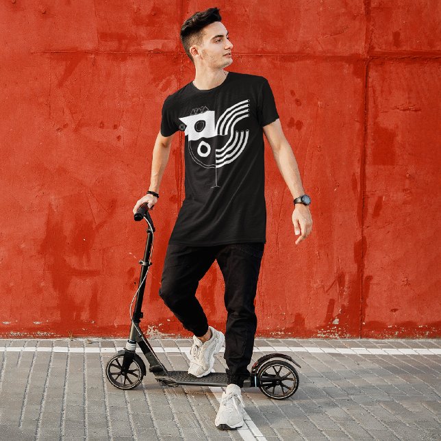 Rooster Tori Zodiac Sign T-Shirt (Von Creator hochgeladen)