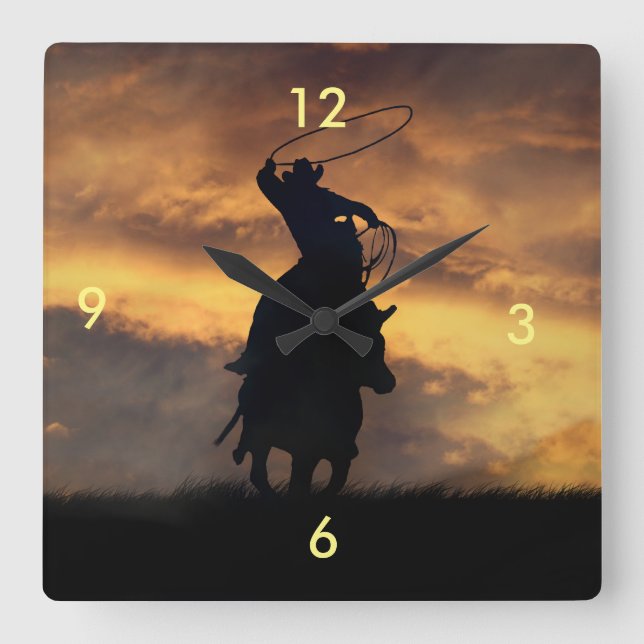Roping Cowboy und Steer Clock Quadratische Wanduhr (Vorderseite)