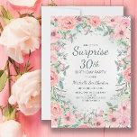 Rosa Aquarellfarben Rose Perlen 30. Geburtstag<br><div class="desc">Überraschung 30. Geburtstag Party individuelle Einladungen entworfen mit eleganten rot rosa Aquarell Blumen,  Grün und Perlen. Text ist vollständig anpassbar,  so entwerfen Sie diese Einladungen für jeden beliebigen Alter.</div>