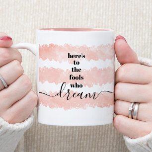 Rosa Aquarellstreifen Hier sind die Tümmler Zweifarbige Tasse