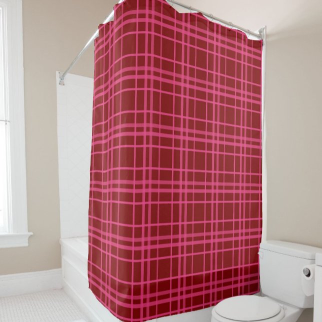 Rosa auf dem Maroon Red Tartan Kariertes Muster Duschvorhang (Von Creator hochgeladen)