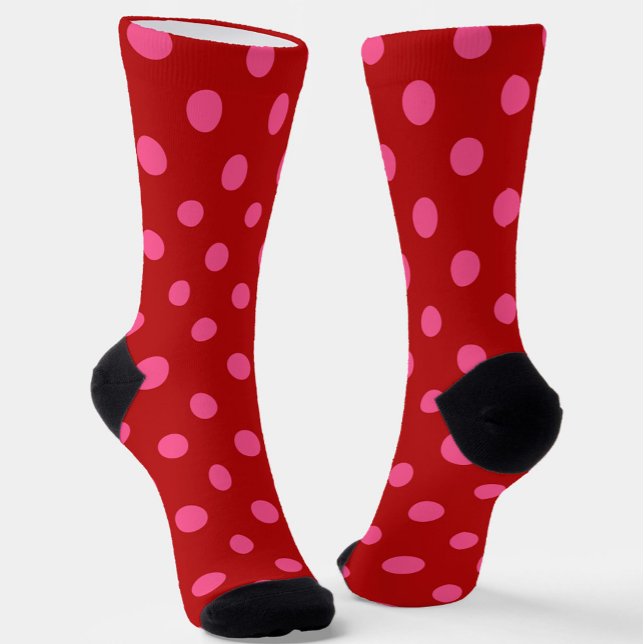 Rosa auf rotem Polka Dots Design Socken (Von Creator hochgeladen)