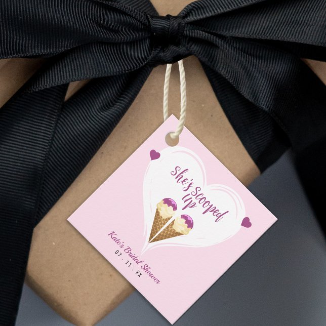 Rosa aufgetauchte Eiscreme-Herz-Brautparty Geschenkanhänger (Scooped Up Pink Ice Cream Heart Bridal Shower Favor Tags
)