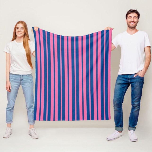 Rosa-blaue stilvolle Streifenmuster-Design  Fleecedecke (Von Creator hochgeladen)