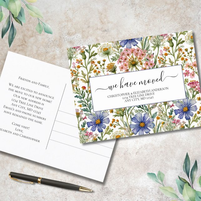 Rosa blaue Wildblumen Kernbewegungseinheit Ankündigungspostkarte (Pink blue wildflowers moving announcement post card)