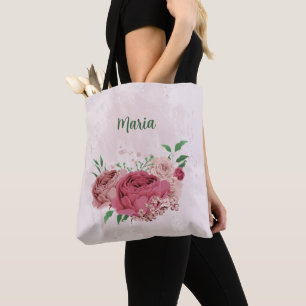 Rosa Blume, grüne Blätter