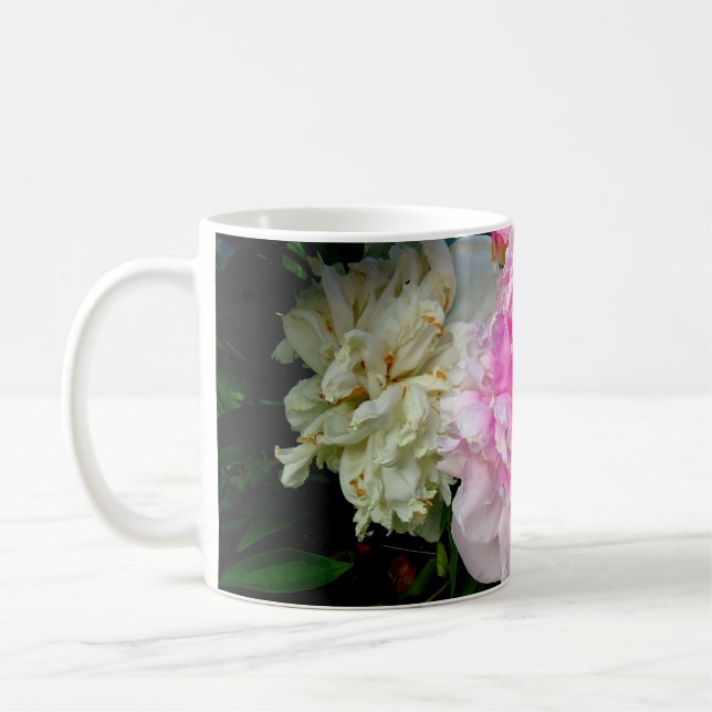 Rosa Blume Kaffeetasse (Links)