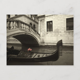 Rosa Blume und Gondel Postkarte
