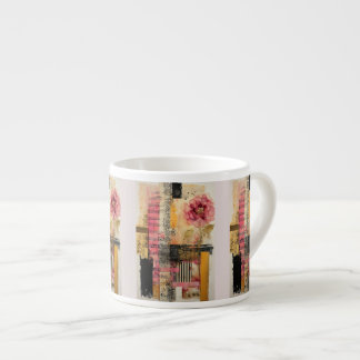 Rosa Blume und Musiknoten Espressotasse