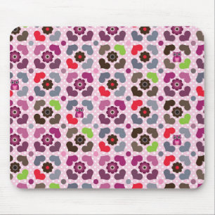 rosa Blumen- und Eulenmuster Mousepad