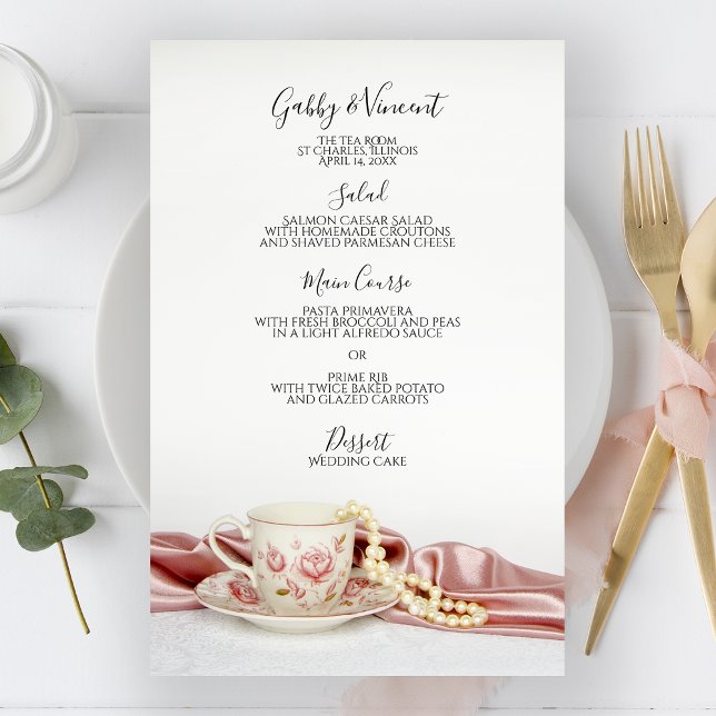 Rosa Blumencocktail mit Pearls Wedding Menu (Von Creator hochgeladen)