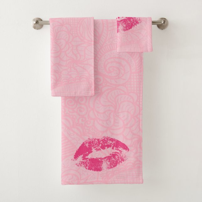 Rosa Blumendach und Hot-Pink-Lippen Badhandtuch Set (Insitu)