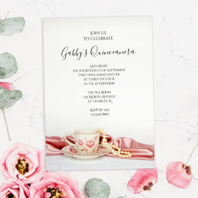 Rosa Blumenstrauß-Tee-Cup mit Perlen Quinceanera P Einladung (Von Creator hochgeladen)