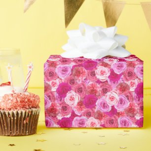 Rosa Blütendusche Geburtstagssehen Geschenkpapier