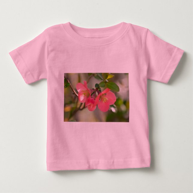 Rosa Blütenglühen Baby T-shirt (Vorderseite)