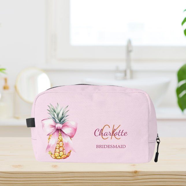 Rosa Bogen Ananas tropische Sommermädchen Waschbeutel (Von Creator hochgeladen)