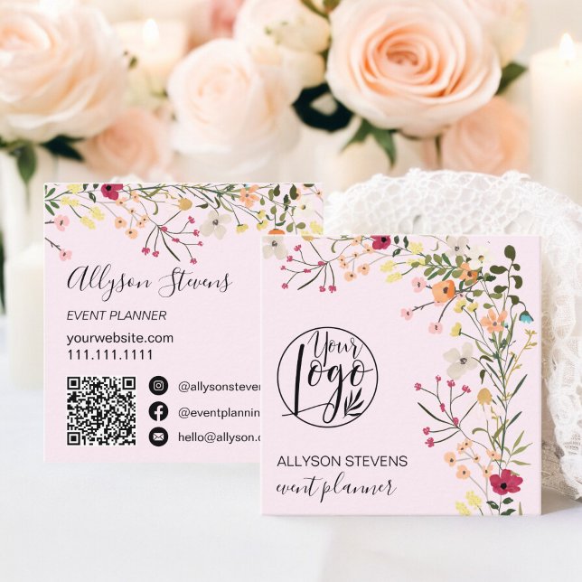 Rosa Boho Blumen-Event-Planer Logo Quadratische Visitenkarte (Pink Boho floral event planner logo qr code Square Business Card light)