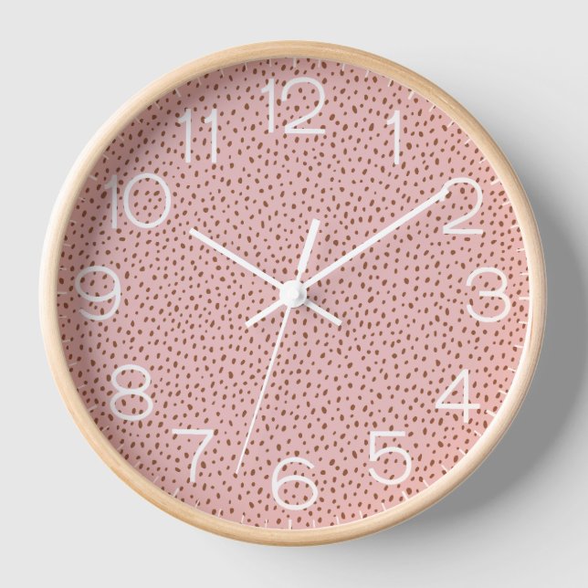 Rosa & Boho Terracotta Brown Dots Monogramm Uhr (Vorderseite)
