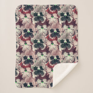 Rosa, bordeauxfarbene Blume Sherpadecke