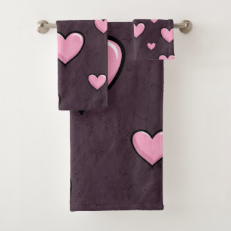 Rosa Cartoon-Herzen auf dunkler Grunge-Textur Badhandtuch Set