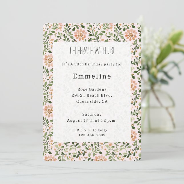 Rosa Chic Floral Geburtstag Einladung (Stehend Vorderseite)