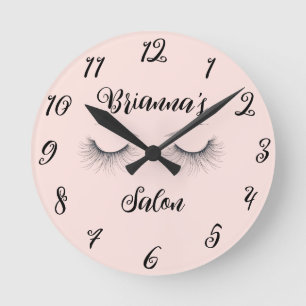 Rosa Chic Wimpern Salon Personalisiert Runde Wanduhr