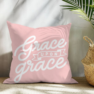 Rosa Christliche Grace auf grauem Kissen Kissen