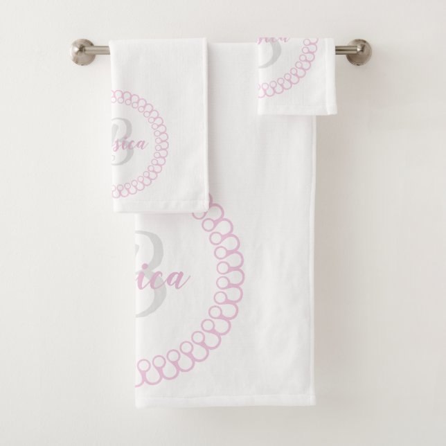 Rosa dekoratives Circle Monogram Bath Handtuch Set (Insitu)