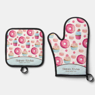 Rosa Donuts Cupcakes Macarons Personalisiert Ofenhandschuh & Topflappen-Set