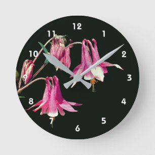 Rosa Elfenblume  Runde Wanduhr