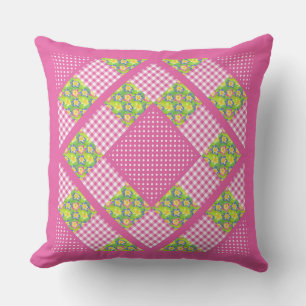 Rosa Faux-Patchwork, Primeln, Polka und Gingham Kissen