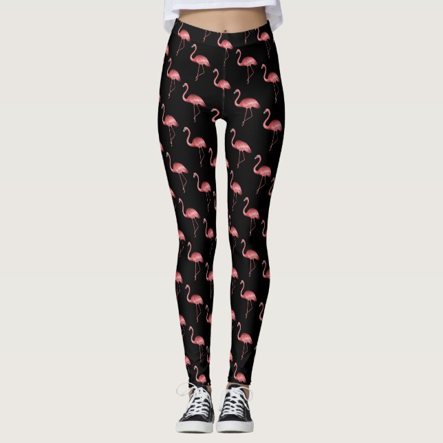Rosa Flamingo auf schwarzem Hintergrund Leggings (Vorderseite)