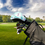 Rosa Flamingo Minze grüne Streifen Palmen Blätter Golf Headcover<br><div class="desc">Weiße und minzgrüne Streifen,  mit rosa Flamingos und Blätter aus Palmen dekoriert. Personalisieren und fügen Sie Ihren Monogramm Initial- und Vornamen ein. Rosa und grüner Text.</div>