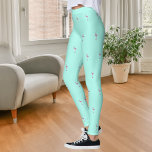 Rosa Flamingos-Minzgrün Leggings<br><div class="desc">Minziger grüner Hintergrund mit rosa Flamingo-Muster.</div>