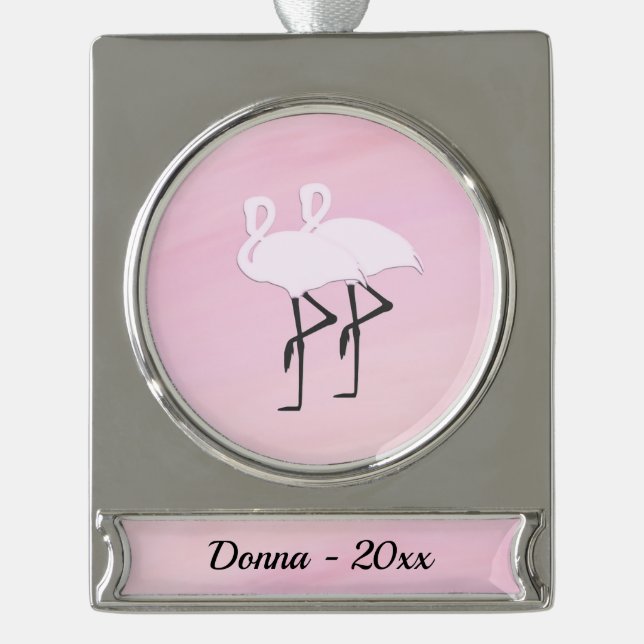 Rosa Flamingos mit Name und Datum Banner-Ornament Silber (Vorderseite)