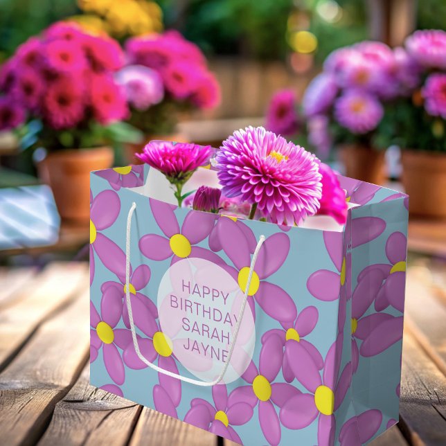 Rosa florale Happy Birthday Große Geschenktasche Geschenktüte (Happy Birthday Gift bag with space for your short message. Everyone loves flowers for their birthday)