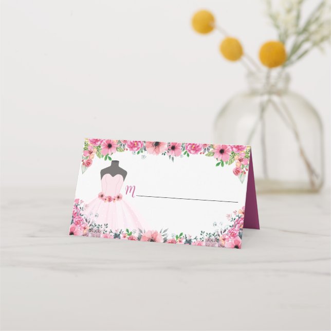 Rosa florales Quinceanera Dress Party Blank Platzkarte (Vorderseite)