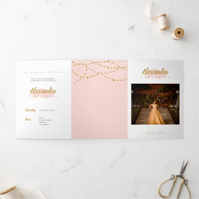 Rosa Foto Quinceanera Dreifach Gefaltete Einladung (Außenbereich)