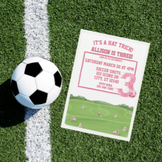 Rosa Fußball-Hattrick, 3. Geburtstag Einladung