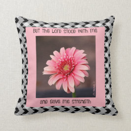 Rosa Gänseblümchen auf B&W Gingham, mit Kissen