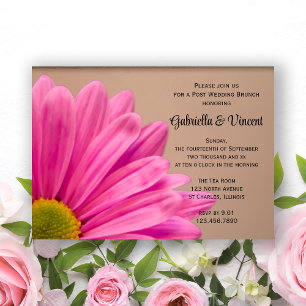 Rosa Gänseblümchen auf braunem Pfosten Hochzeitsbr Einladung