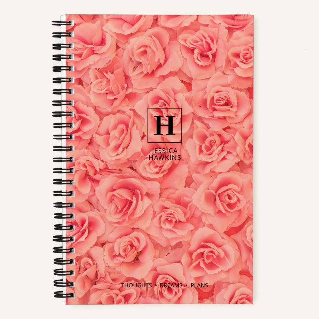 Rosa Gebundete Rose Klassisches Monogramm Notizbuch (Vorderseite)