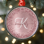 Rosa gebürsteter Glitzer Monogramm Name Ornament Aus Metall<br><div class="desc">Dieses schicke Weihnachtsgeschmacksdesign mit hübschem,  rosafarbenem Glitzer auf einem rot-rosa gebürsteten metallischem Hintergrund ist einfach zu personalisieren.</div>