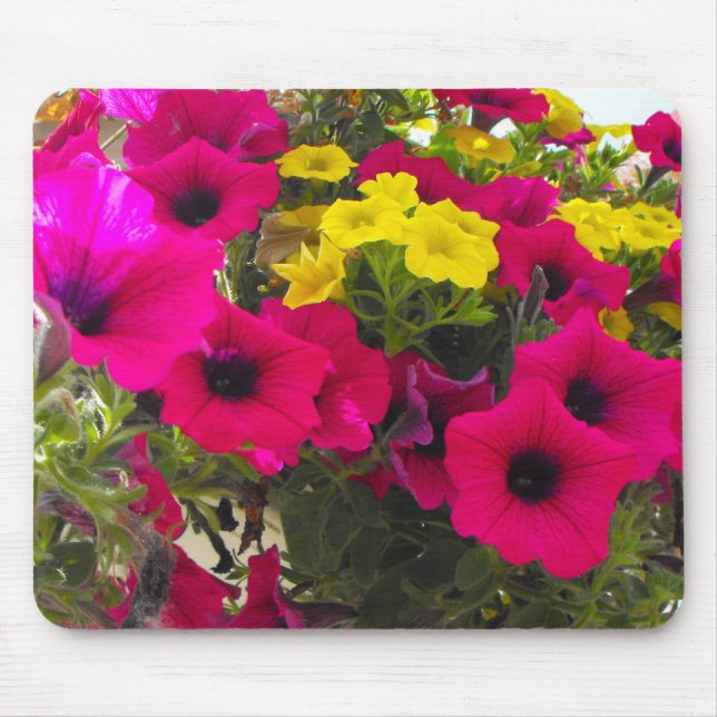 rosa, gelbe, farbenfrohe Sommerkorb mit Blume Mousepad (Vorne)