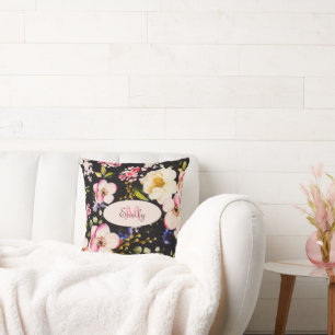 Rosa-gelbe Rosen in Aquarellfarbe auf schwarz, Mon Kissen